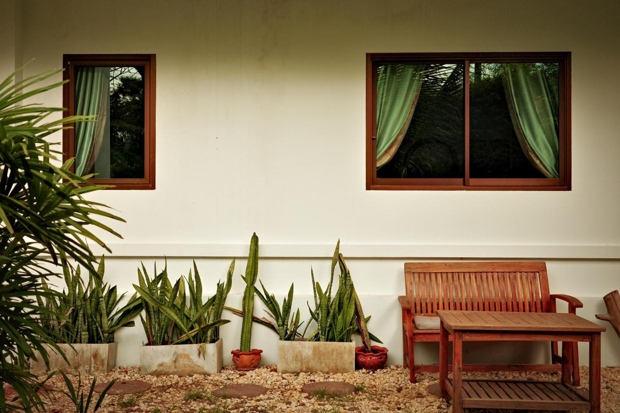 Beachfront Pool Villa Kamala Beach Exterior photo